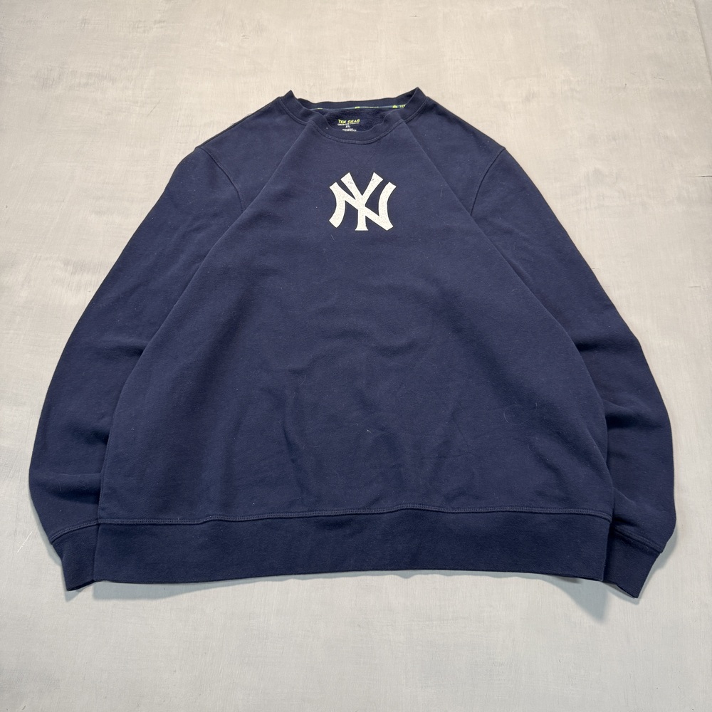 Printed Tek Gear Men's crewneck sweatshirt 2000s Navy Size XL